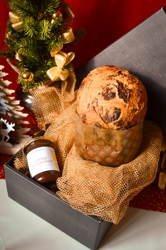 Confezione regalo Panettone e crema spalmabile al gianduja